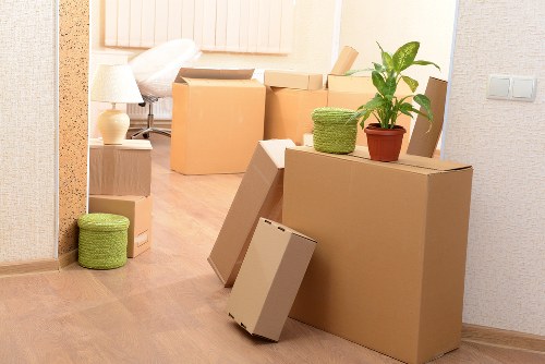Local moving team working around Sutton residential access