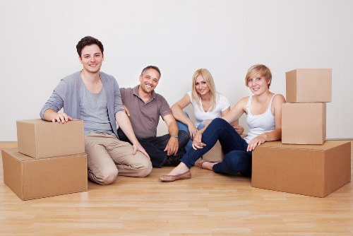 Careful loading and transport support for a Sutton property move